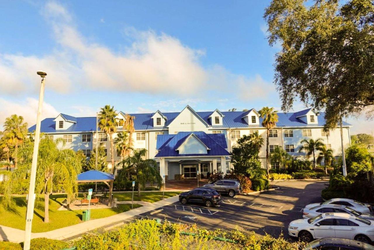 Seffner Inn And Suites Esterno foto
