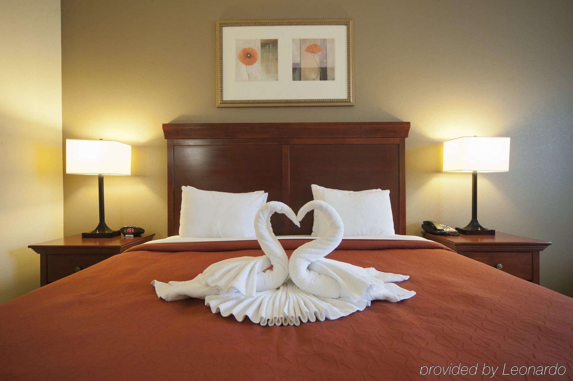 Seffner Inn And Suites Esterno foto
